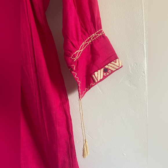 Dress - Picture 3 of 3